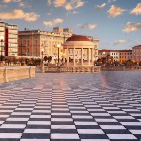 Appartamento Il Porto Livorno Luaran gambar